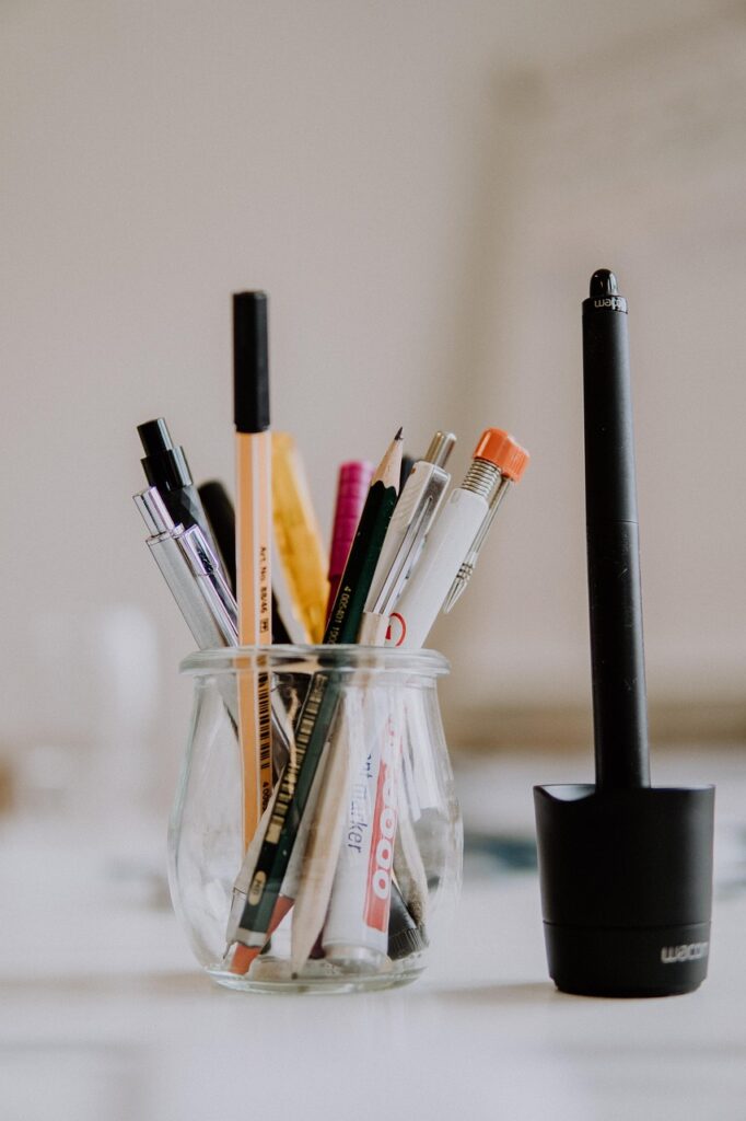 desk, draw, design, pencil, table, pen, creativity, art, work, office, write, project, workplace, illustrator